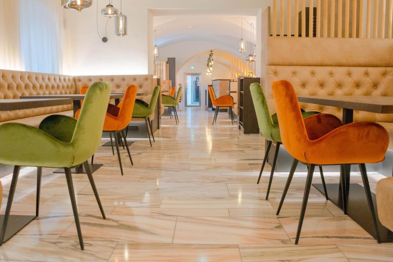 Cma Stift Ossiach Hotell Exteriör bild
